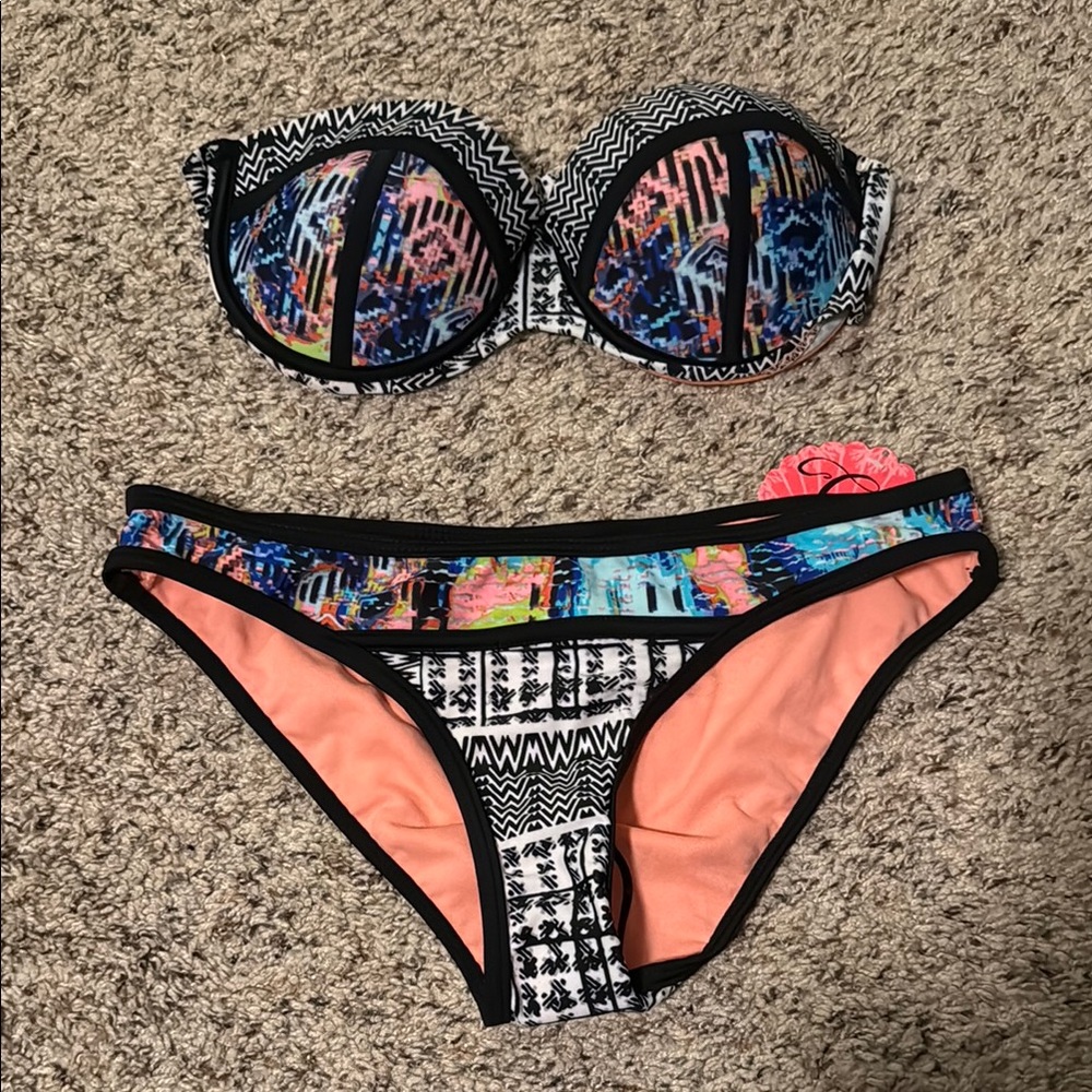 Coral Bay Multicolor Patterned Bikini Set